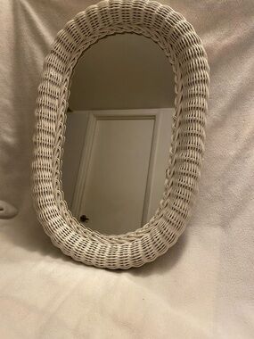 Wicker Oval Wall Mirror - White